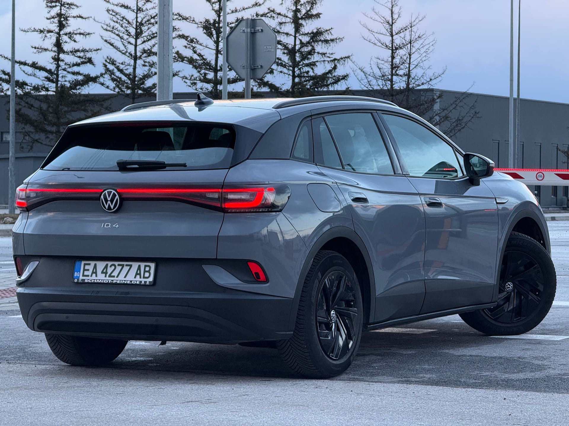 VW ID.4 — снимка 6