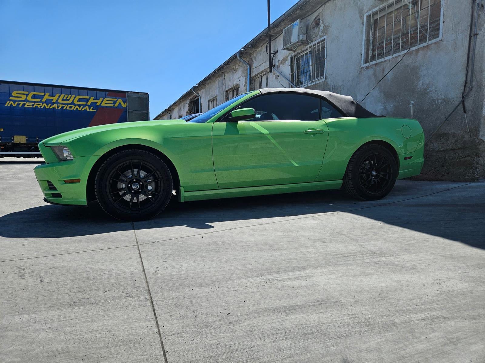 Ford Mustang — снимка 18