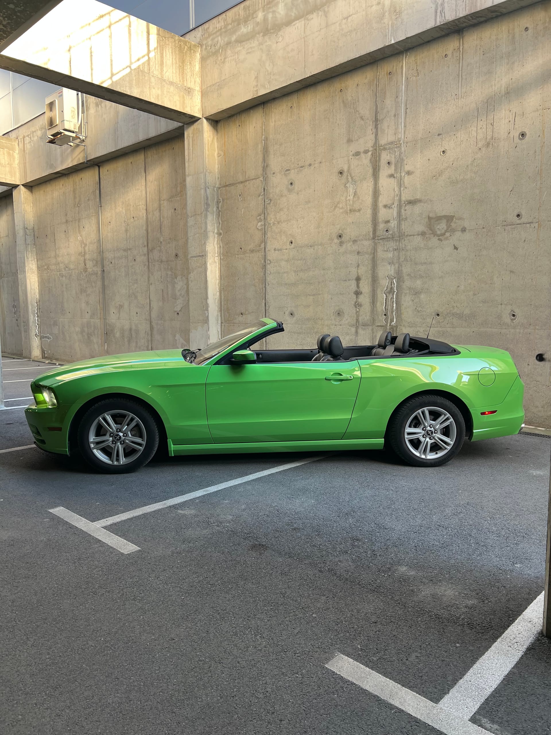 Ford Mustang — снимка 2